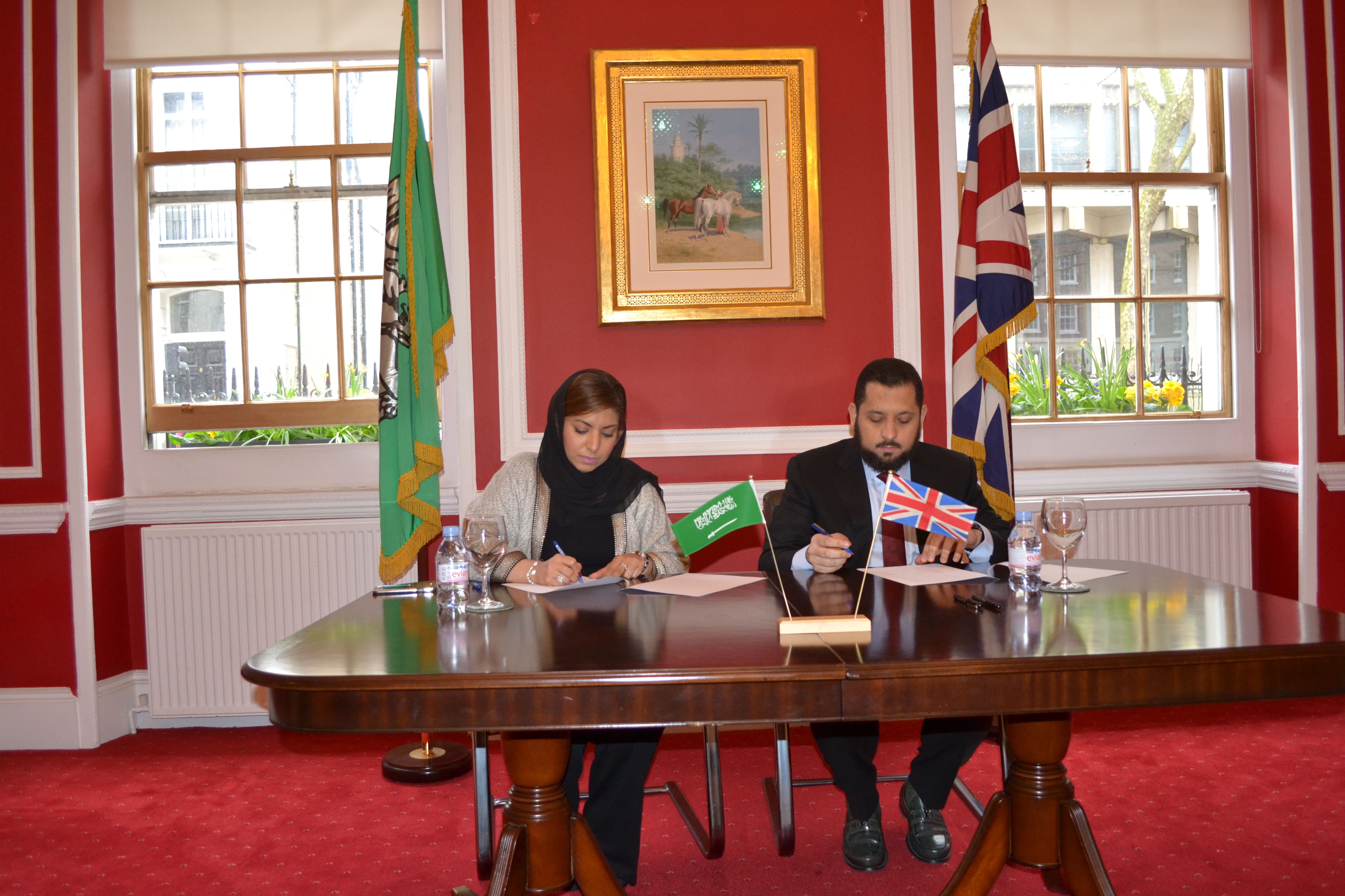 SCCA concluded its official visit to UK by signing MOU with the Arab British Chamber of Commerce